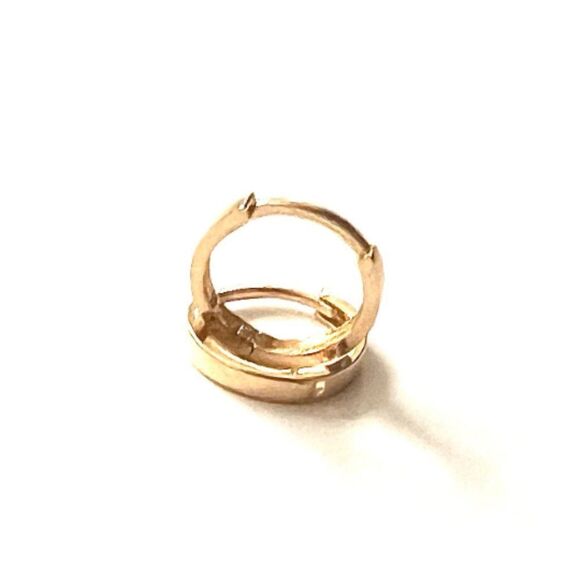 14k REAL Yellow Gold 2mm Thickness Huggie Hoops Earrings (11 x 11 mm) Real Gold - Picture 3 of 9